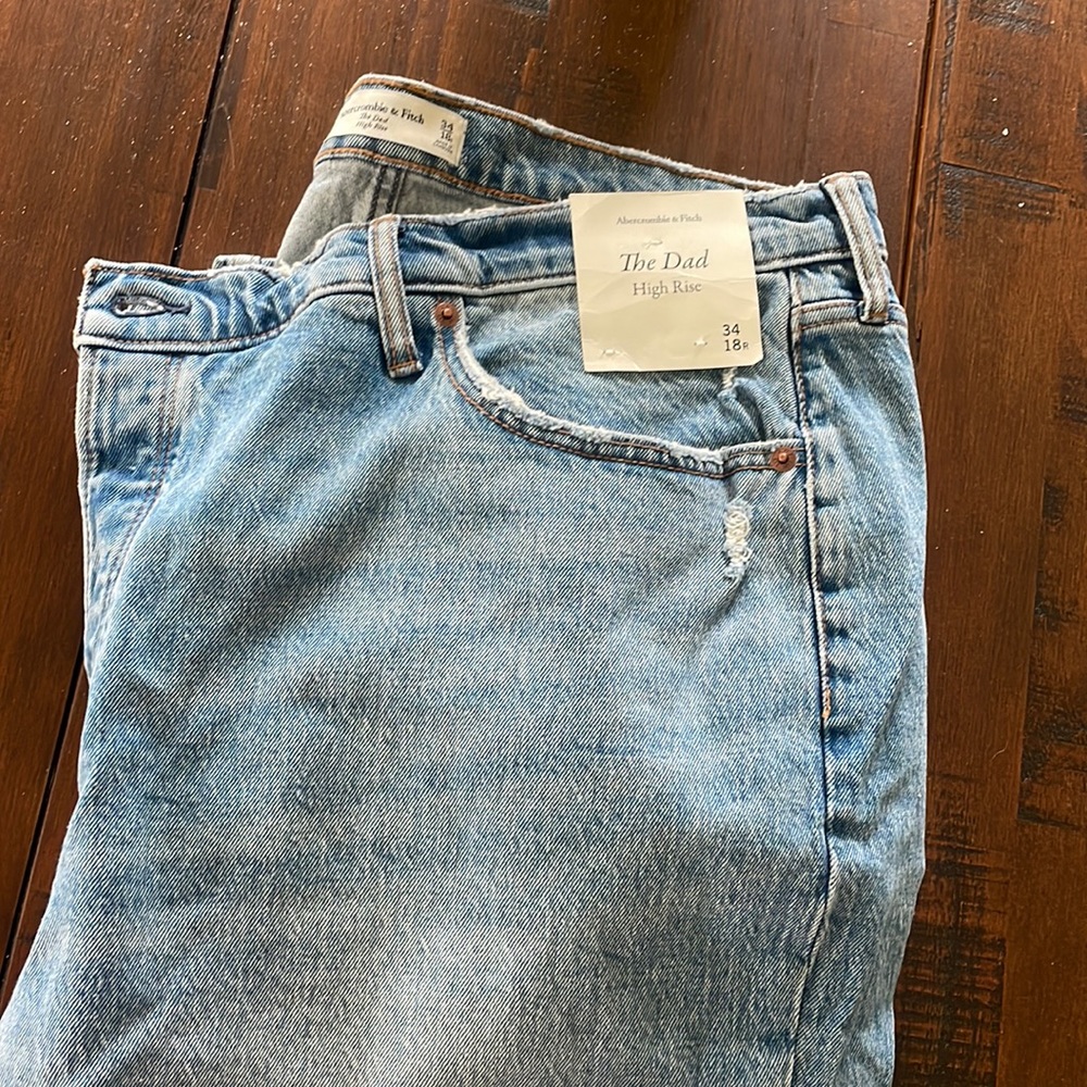 Brand new Abercrombie high rise dad jean